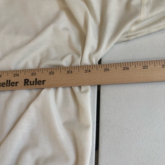 Lucy.com size XL Ivory cardigan / long sleeve shrug W/ pockets perfect NWOT - Picture 4 of 11